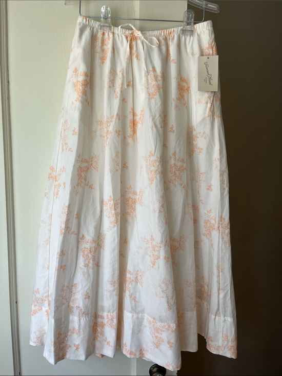 Universal Thread Dresses & Skirts - NWT Midi Maxi A-Line Skirt -Universal Thread Peach Floral Flower New with Tags S